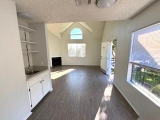 Foto del edificio - 1103 W Angeleno Ave