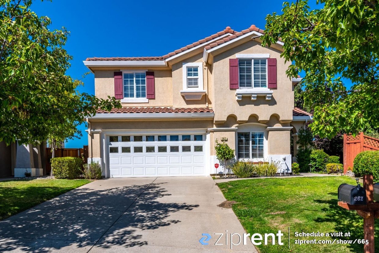 Foto principal - 262 Golf Links St