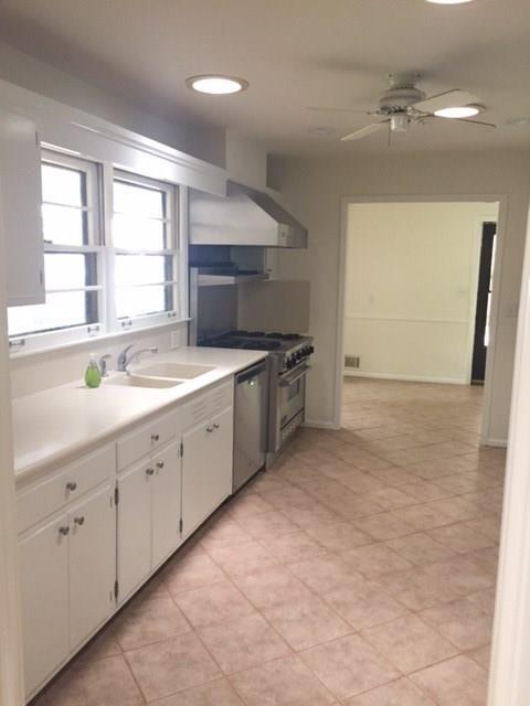 Foto del edificio - 274 Land O Lakes Ct NE