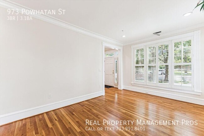 Foto del edificio - 973 Powhatan St