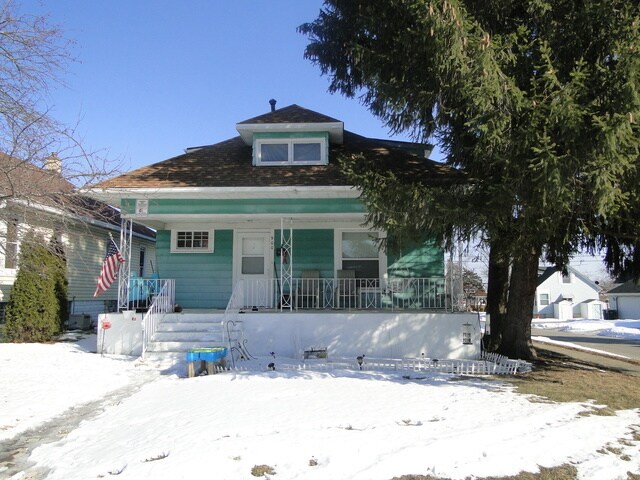 Primary Photo - 900 Kelly Ave