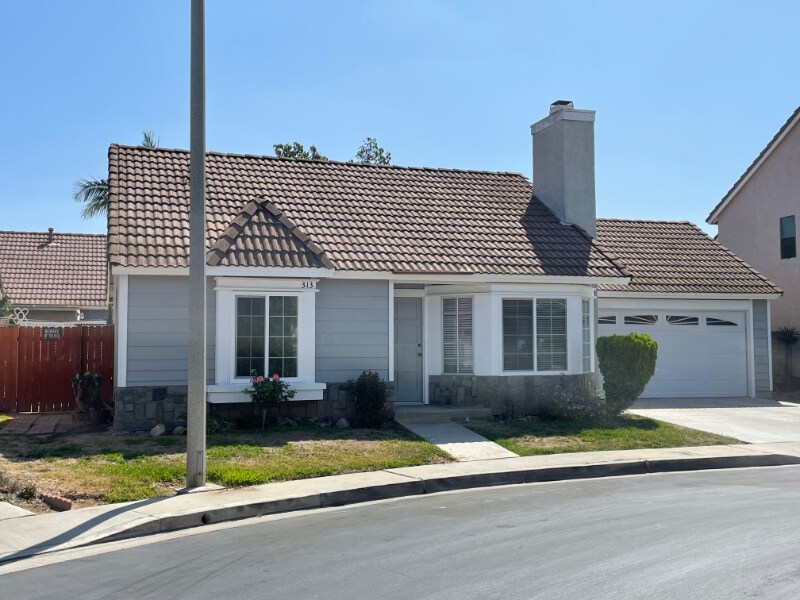 313 New London Common, Santa Ana, CA 92704 House Rental in Santa Ana