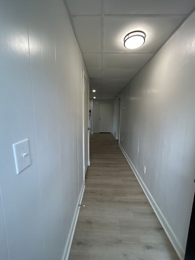 Building Photo - 1502 Gilmer Ave NW