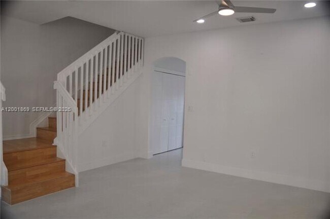 Foto del edificio - 8261 NW 107 Ct
