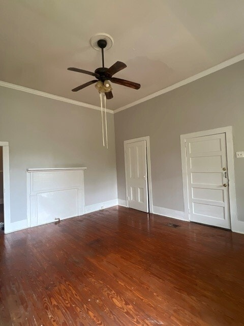 Building Photo - 308 S Jackson St