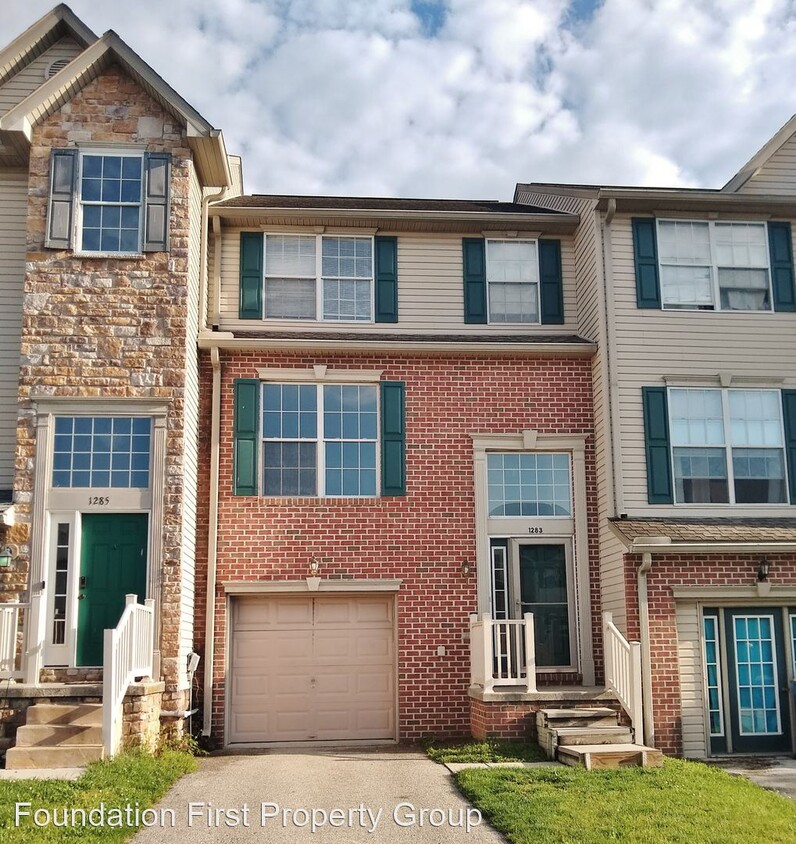 Foto principal - 3 br, 2.5 bath House - 1283 Wanda Drive