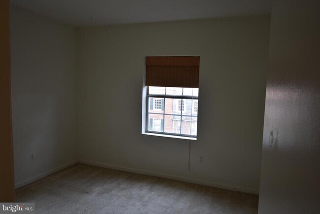 Foto del edificio - 2005 Key Blvd