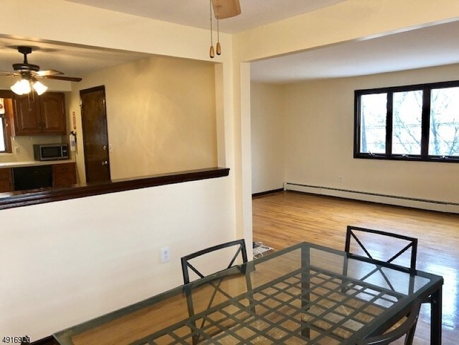 Building Photo - 246 Terrace Ave