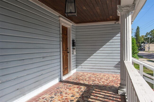 Foto del edificio - 906 E 11th Ave