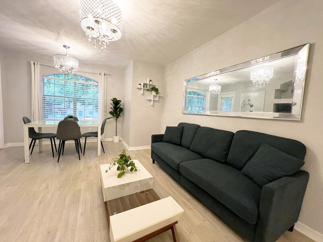 Sala de estar/comedor - 7230 Westpointe Blvd