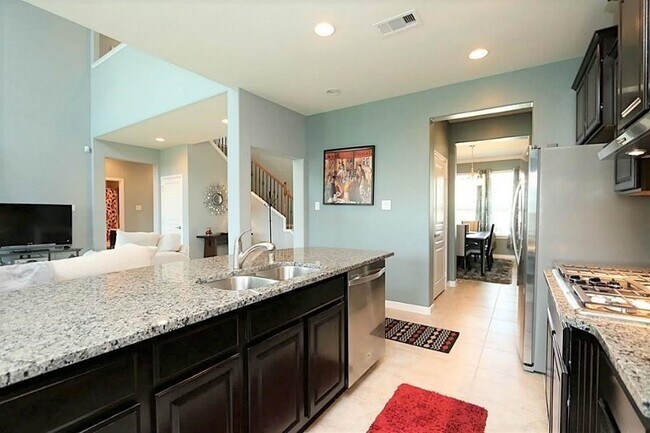 Foto del edificio - 4811 Lennon Park Ct