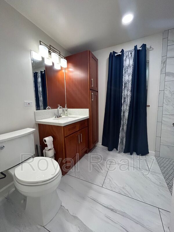 Foto del edificio - 2755 Dow St