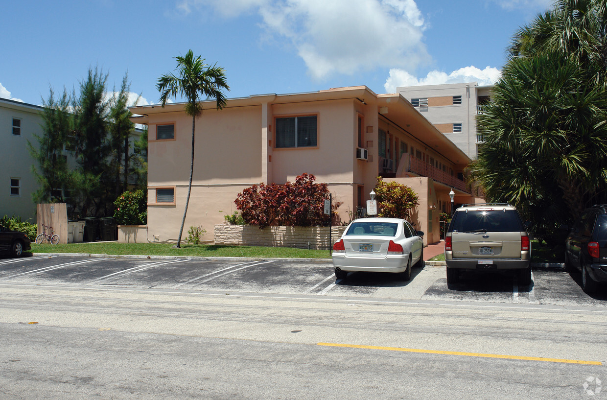 Foto del edificio - Lido Apartments