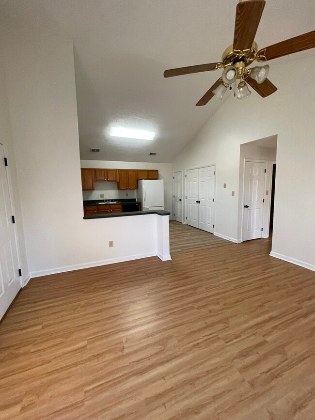 Building Photo - 409 Colby Ridge Blvd