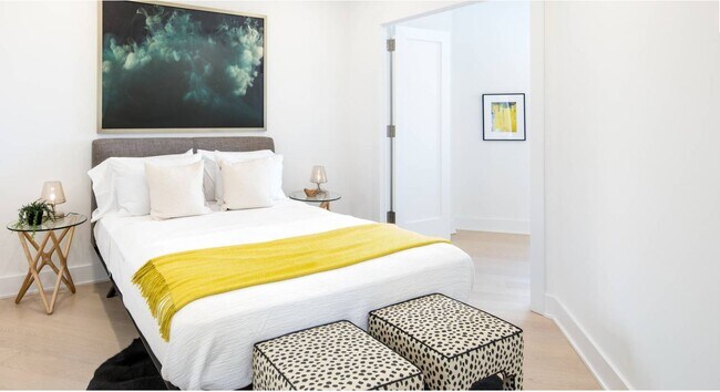 Foto del edificio - 7401 River Rd