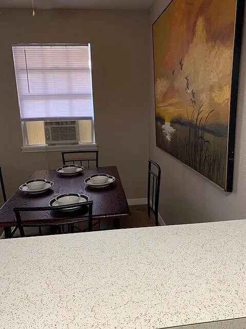 Foto del edificio - Colonial Arms Apartments