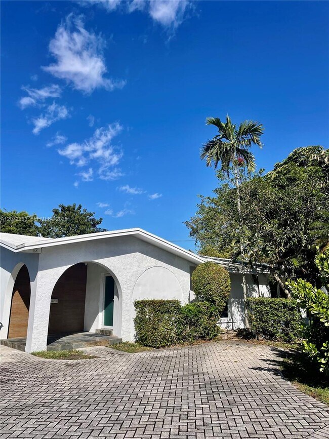 Foto del edificio - 10642 SW 77th Ave