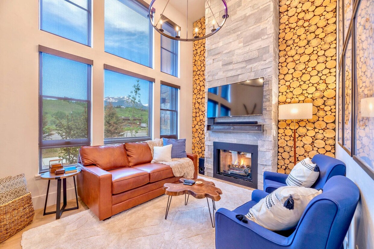 Foto principal - 1060 Blue River Pkwy