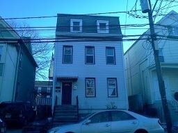 Building Photo - 136 W Grand St