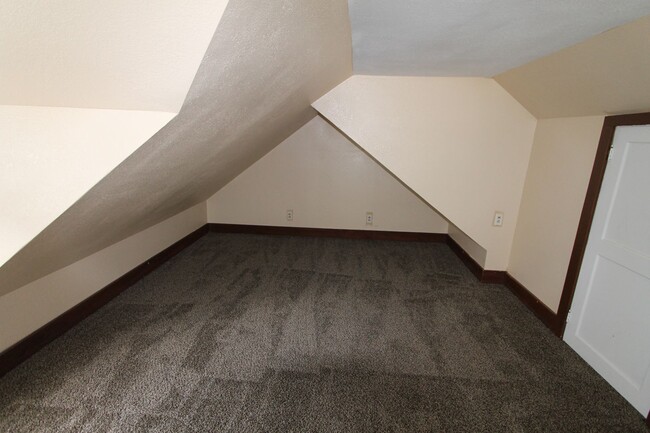 Foto del edificio - West Point cozy.  Make this one bedroom ho...