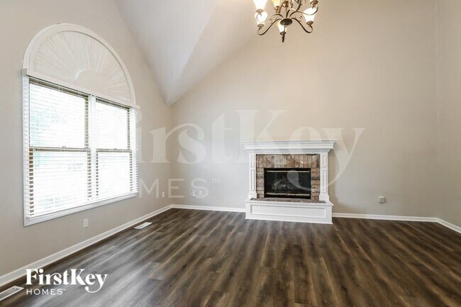 Foto del edificio - 8236 N Hope Ave
