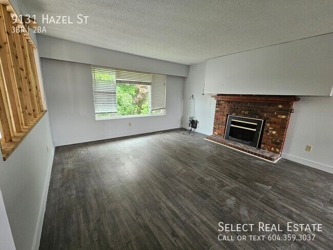 Photo du bâtiment - 9131 Hazel St