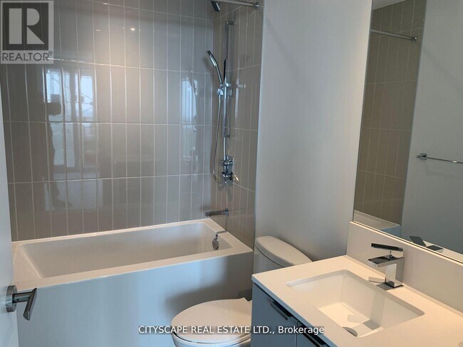 Building Photo - 3883 Quartz Rd