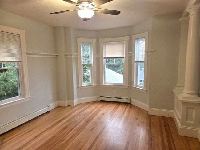 Building Photo - 69 Tremont St