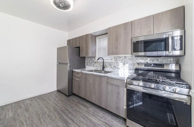 Foto del edificio - 2267 Tennessee St