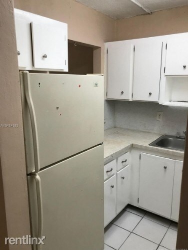Foto del edificio - 4370 NW 11th St