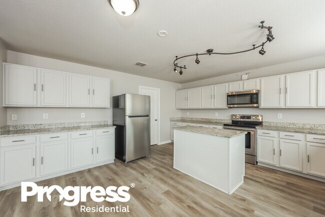 Foto del edificio - 13307 Hampton Dale