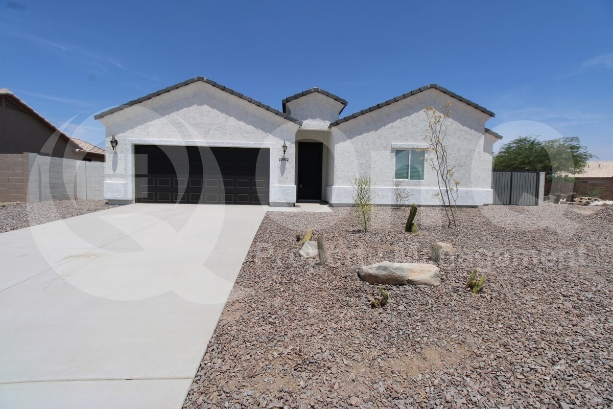 Foto principal - 10952 W Guaymas Dr