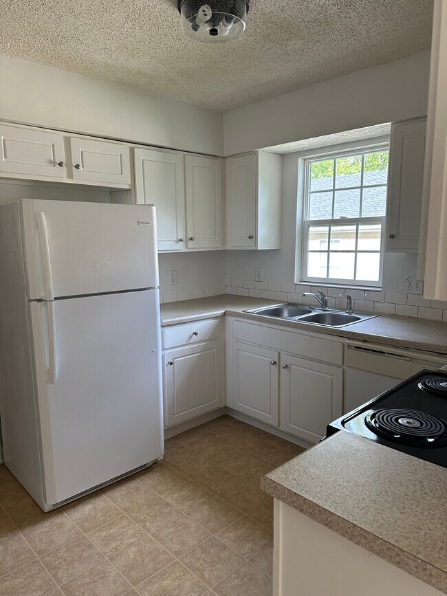 Foto del edificio - 3939 McIntosh St