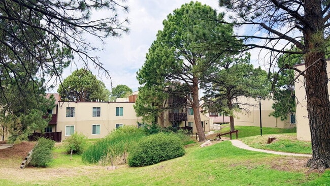 Photo - TOTALLY REFURBISHED 2 Bed 2 Bath Condo in Woodstream Falls. NEW Paint NEW Carpet & Flooring. Spac...