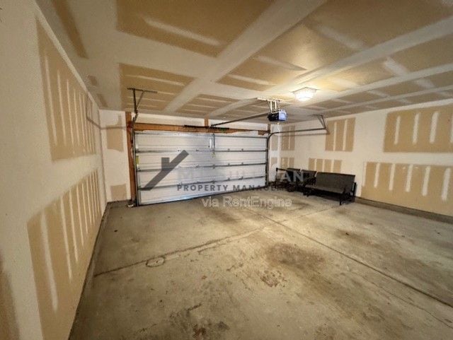 Building Photo - 604 Sawcut Ln