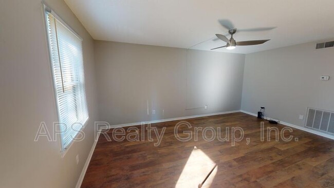 Foto del edificio - 4010 S Bend Dr