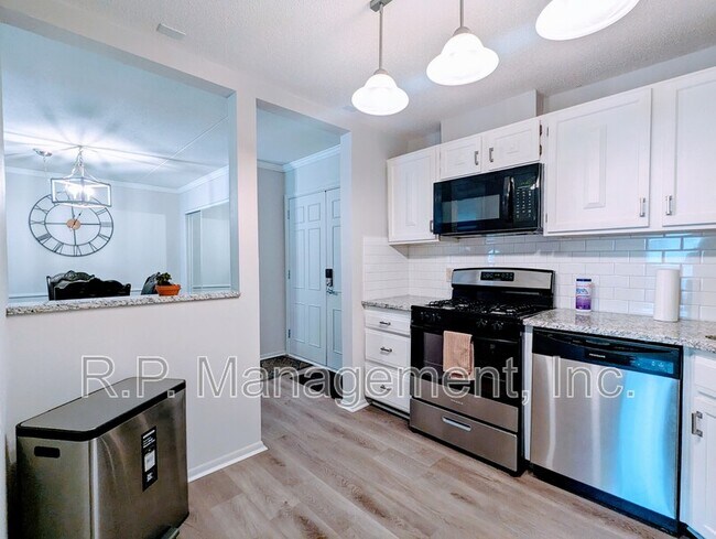 Foto del edificio - 6730 Vernon Ave S