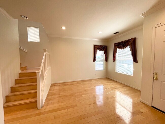 Foto del edificio - Perfect Shape Pleasanton Single Family Home