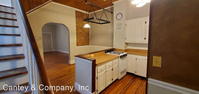 Building Photo - 2 br, 1 bath House - 224 Tryon Street