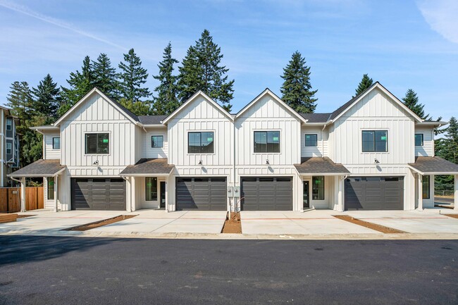 Building Photo - Landover Townhomes