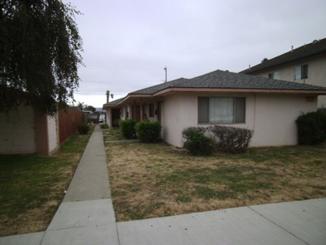 Primary Photo - 322 N L St