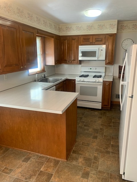 Building Photo - 2410 Garrs Ln