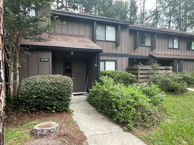 Foto del edificio - 2440 NW 45th Ln