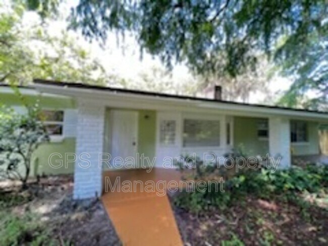 Building Photo - 120 Shirley Ave