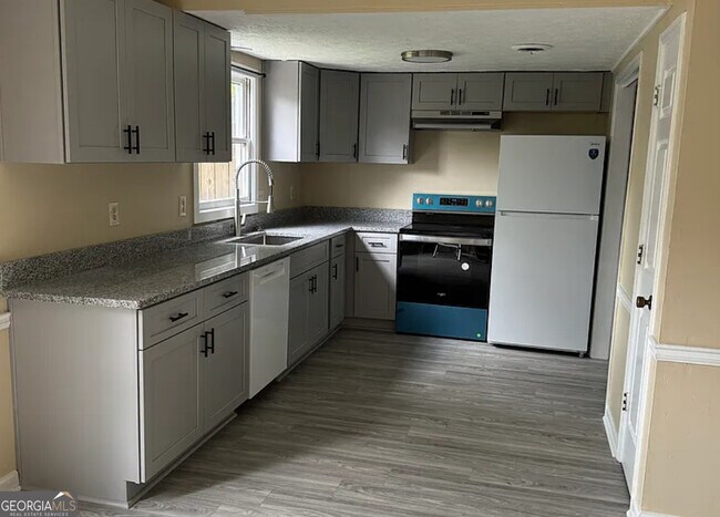 Photo - 1775 S Milledge Ave Apartment