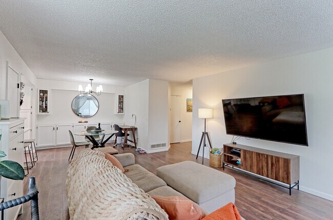 Foto del edificio - 5125 W 73rd Ave