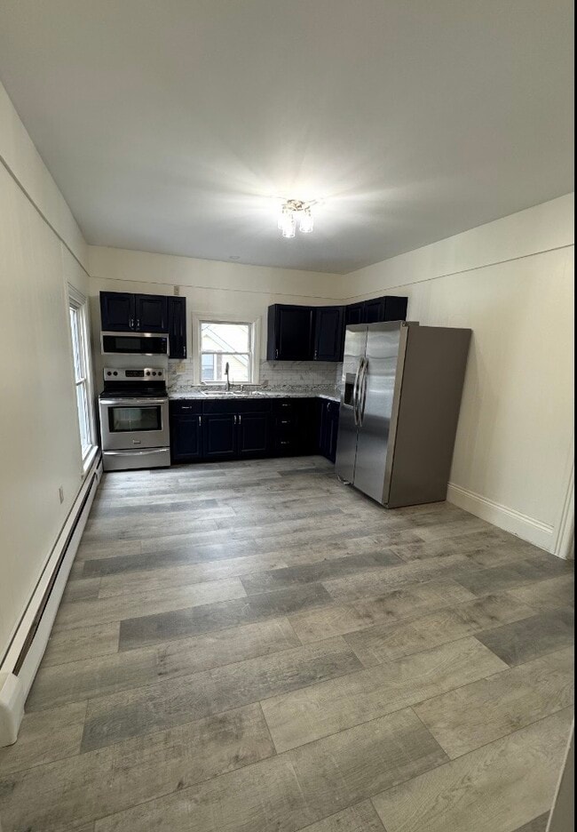 Building Photo - 70 High St