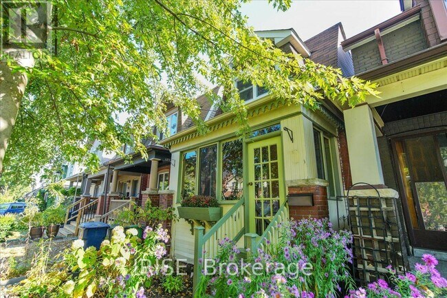 Building Photo - 61 Chisholm Ave