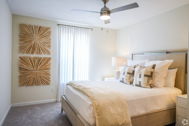 Foto del edificio - The Vineyard at Castlewoods Apartment Homes