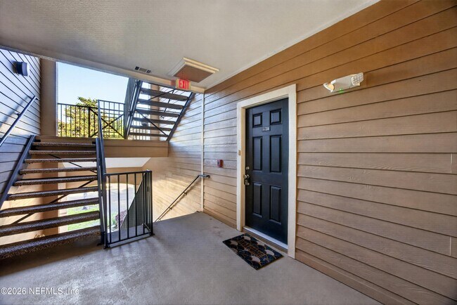 Foto del edificio - 13810 Sutton Park Dr N